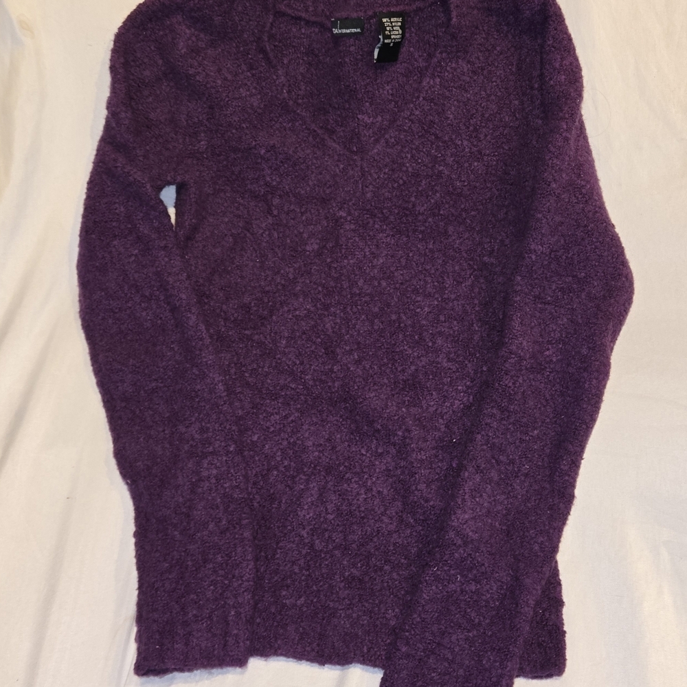 Moda International Womens Cozy Deep Purple V-Neck Sweater Size Small